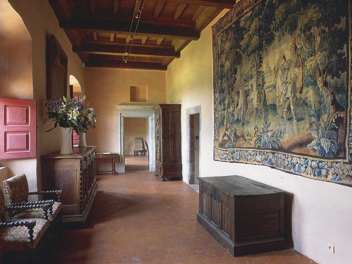 Chateau La Servayrie - Chambre D'Hotes Marcillac-Vallon Екстериор снимка